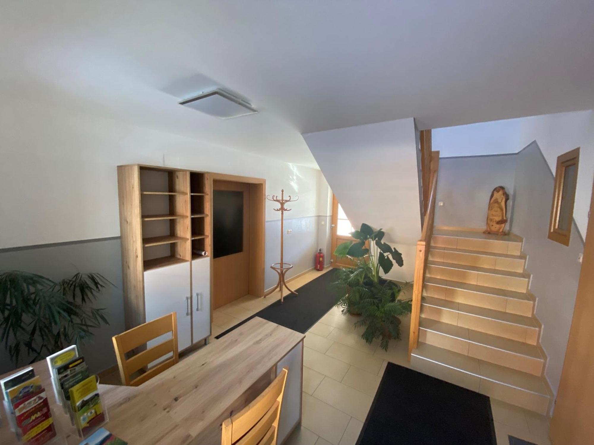 Privatzimmer Fam. Fuehrer Ottenschlag Buitenkant foto